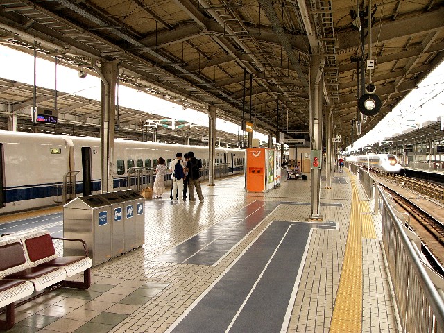 0607shin-osaka cw3.JPG